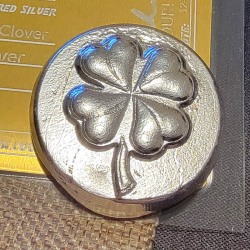 Seeker's Lucky Silver Clover