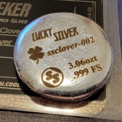 Seeker's Lucky Silver Clover
