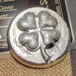 Seeker's Lucky Silver Clover