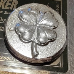 Seeker's Lucky Silver Clover